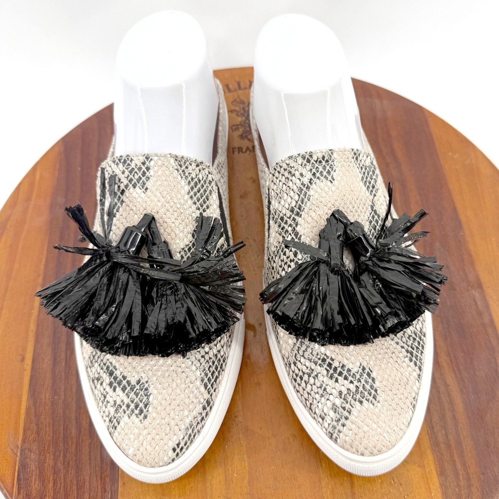 Donald Pliner Pauly Mule Sneakers Women 10M Snakeskin Print Tassel Slip On Shoes